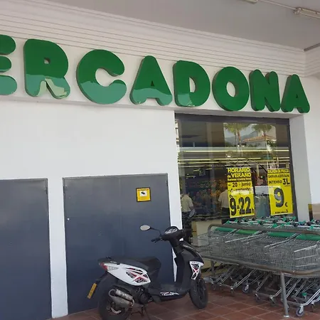 Beautiful Spacious 3 Bedroom Marbella