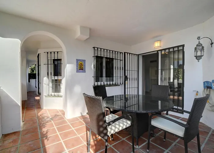 Apartament Beautiful Spacious 3 Bedroom *